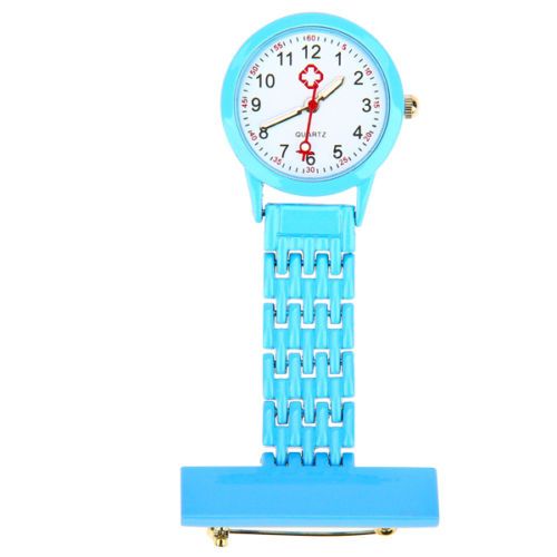 Přívěskové hodinky pro zdravotní sestry kovové - Přívěskové hodinky pro zdravotní sestry kovové SVĚTLE MODRÉ