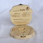 Dřevěná krabička na mléčné zoubky s českými popisky zub - Pro kluky
